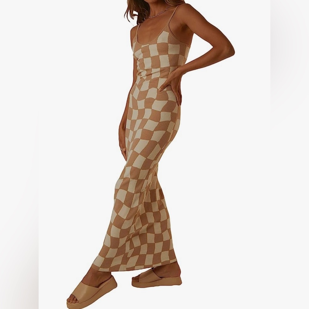 NWOT Knit Maxi Dress